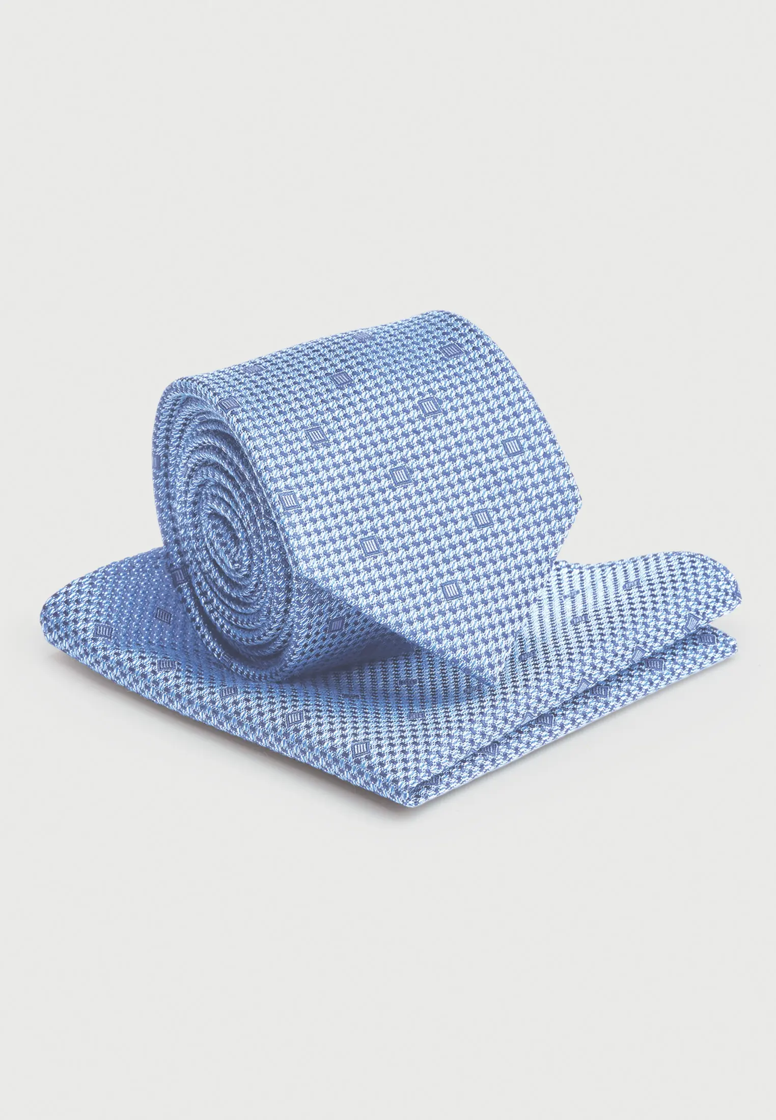 Blue Dobby Spot Silk Blend Tie and Hanky Set