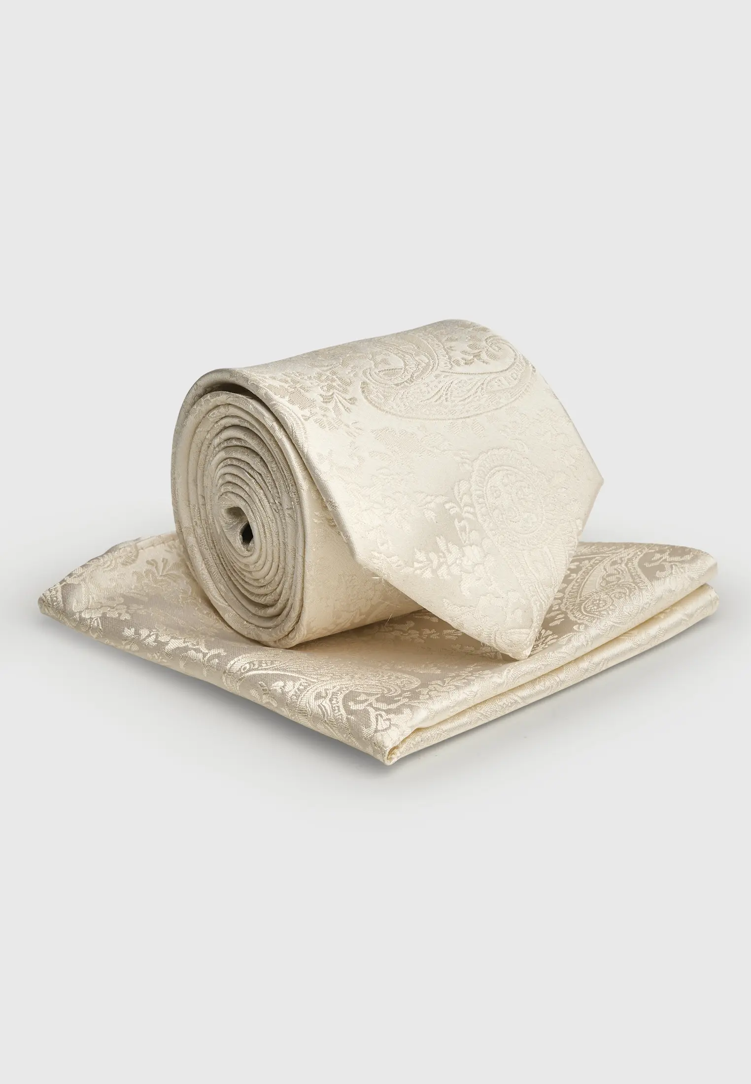 Ivory Paisley Pure Silk Tie and Hanky Set
