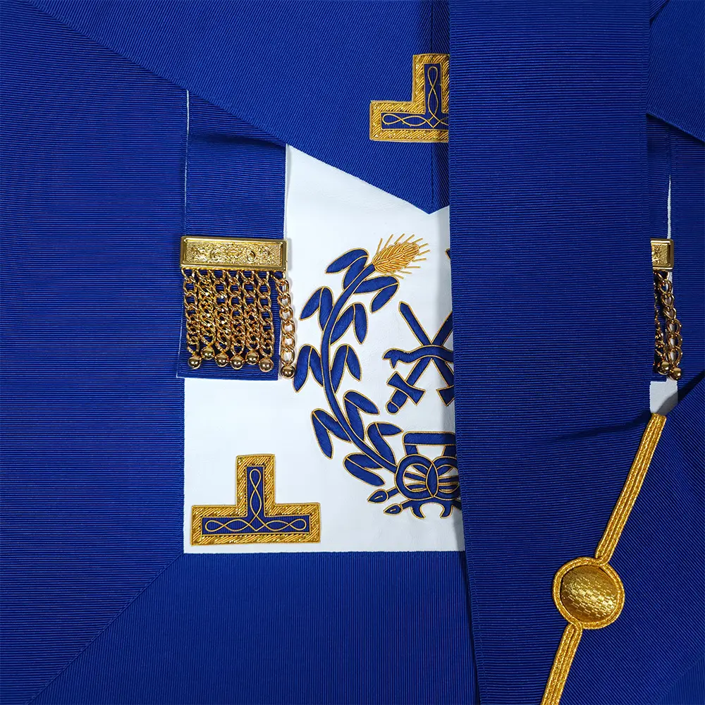 Craft Grand Rank Undress Apron & Collar - Image 3