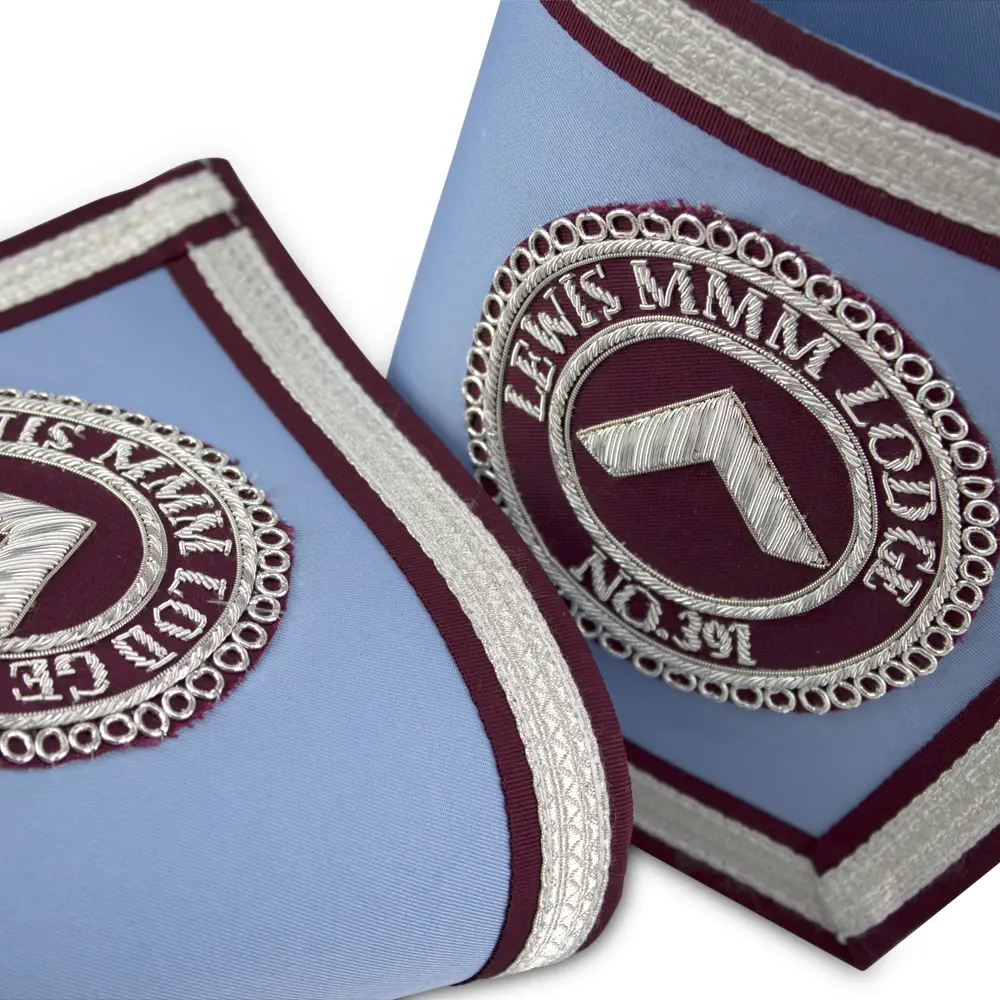 Mark Officer Gauntlets (per Pair) With Badge - Image 2