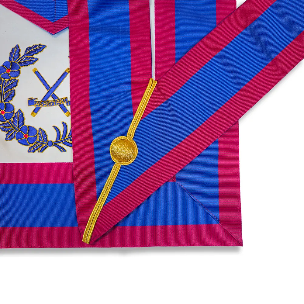 Mark Grand Rank Undress  Apron & Collar - Image 6