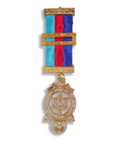 Royal Arch Provincial Breast Jewel Large