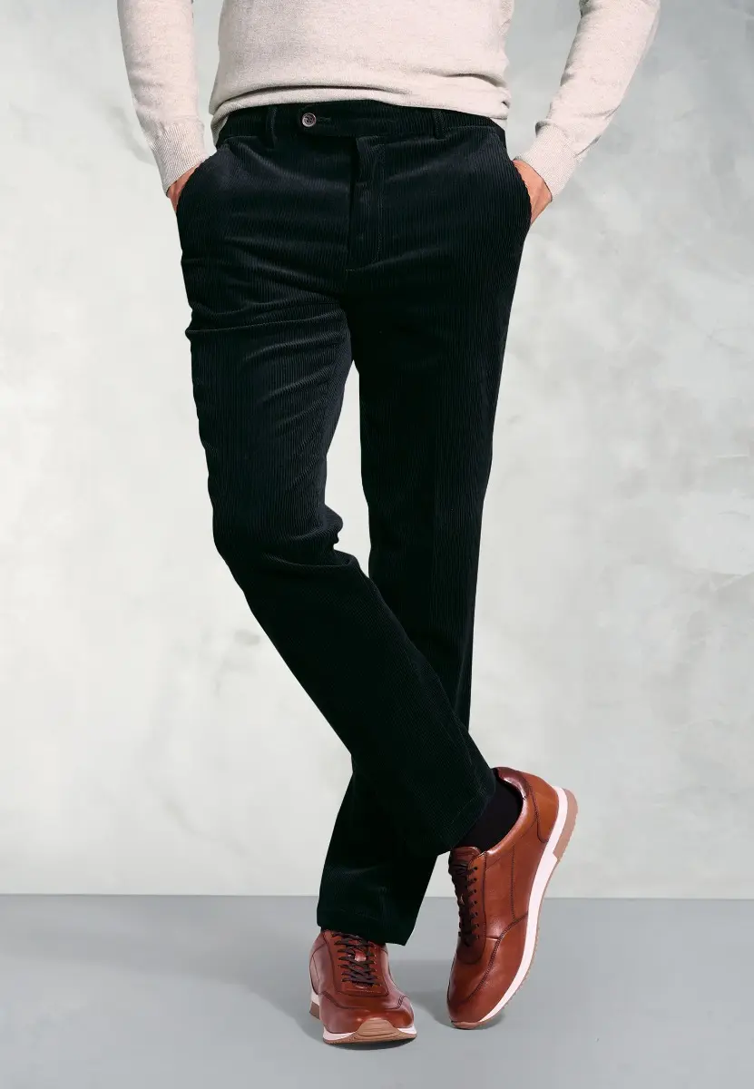 Regular Fit Ellroy Black Corduroy Trouser