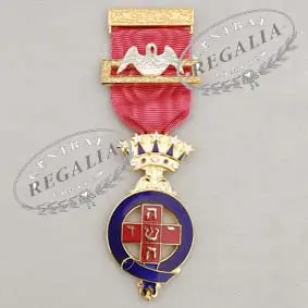Rose Croix Pmws  Breast Jewel - Metal Gilt & Enamel